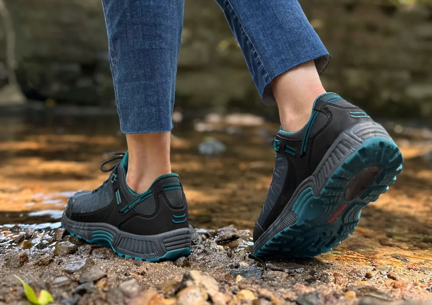 Alma Waterproof - Gray - Image 11