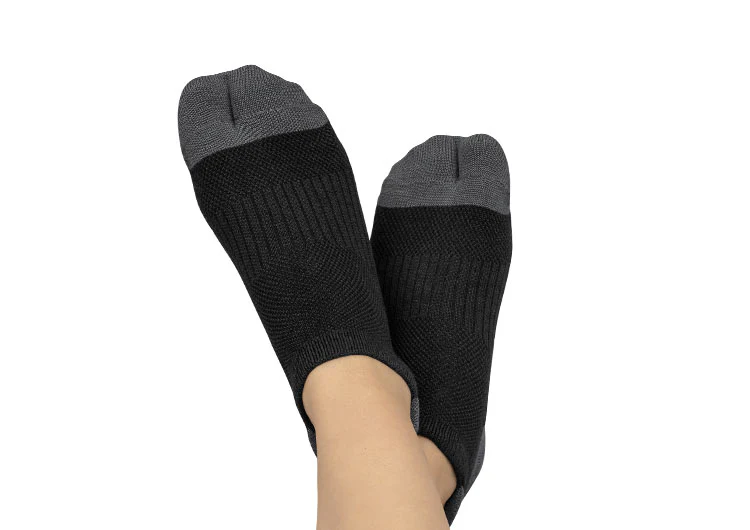 Bunion Relief, Padded Low Cut Socks - Black - Image 5