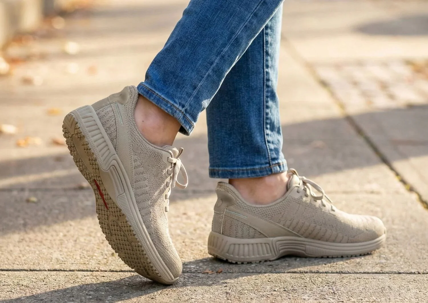 Kita Hands-Free - Taupe - Image 11
