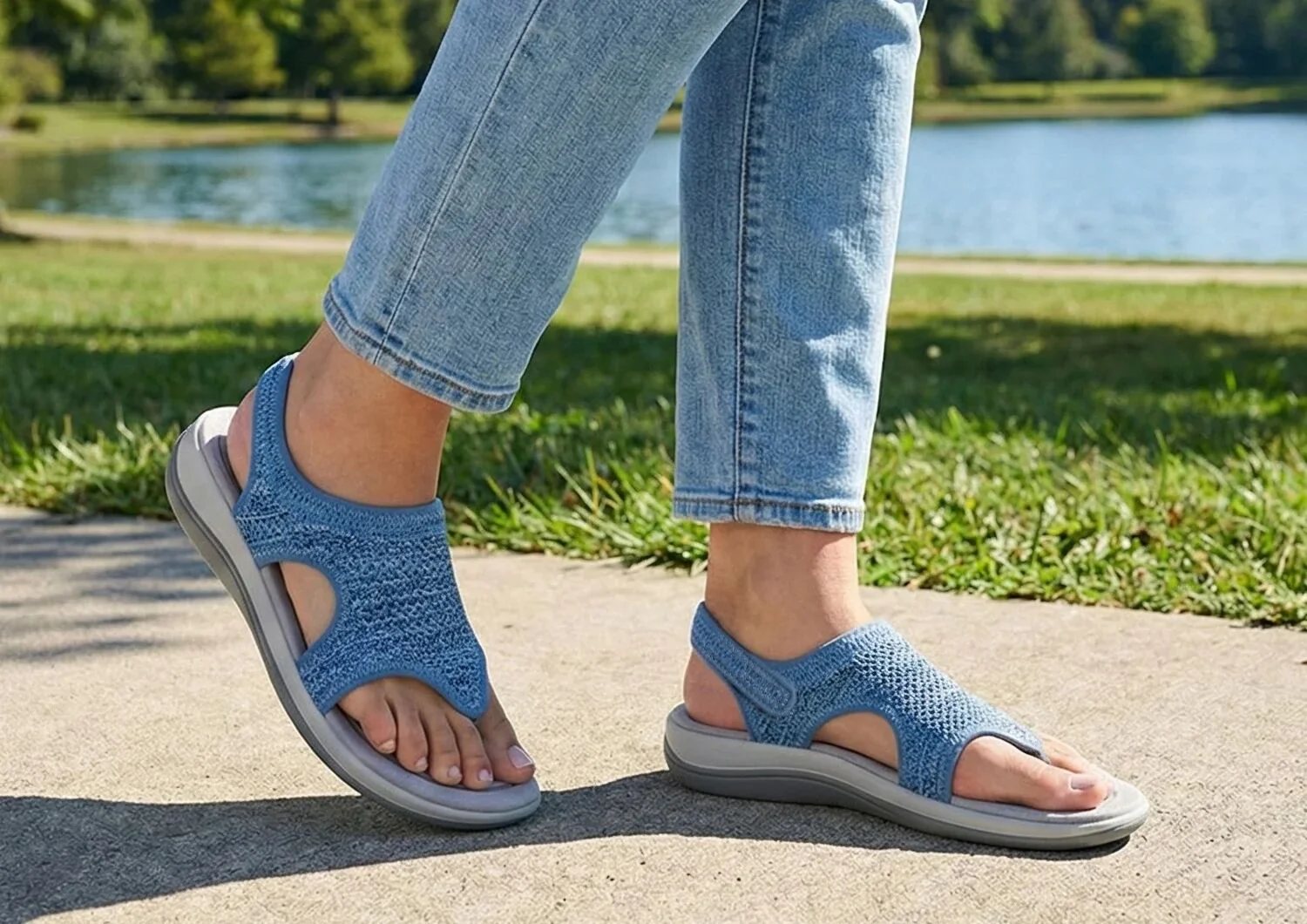 Lyra - Blue - Image 11
